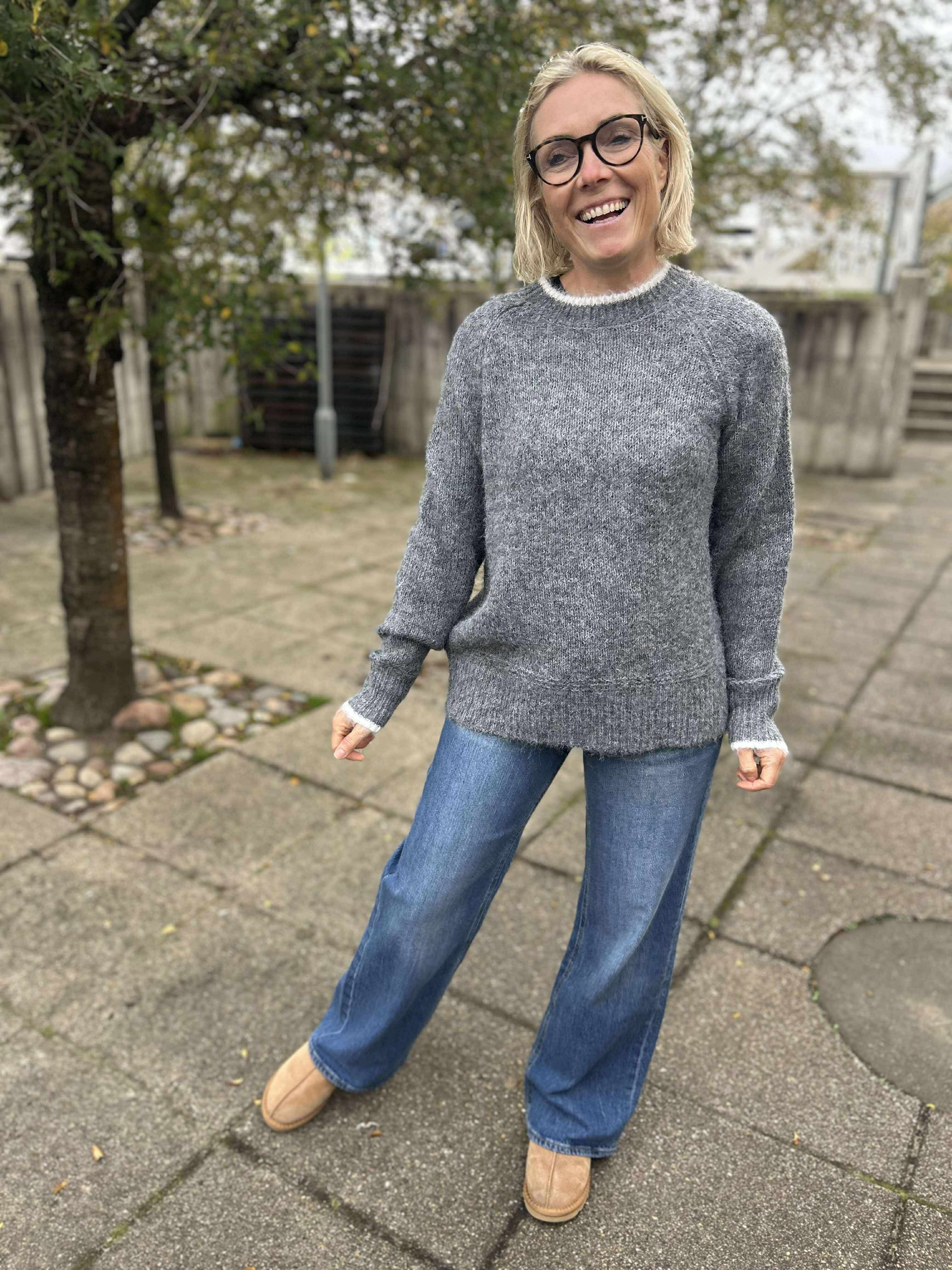 PCIVY Pullover - Medium Grey Melange